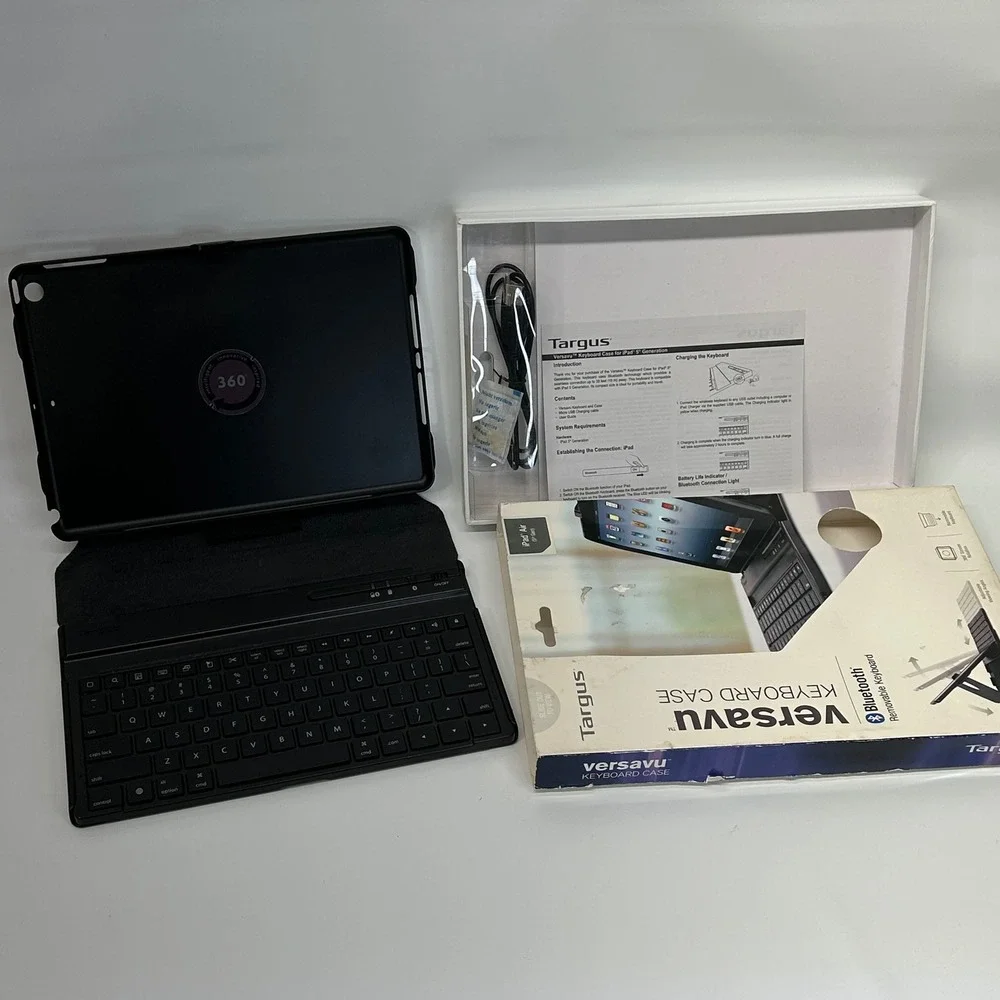 Targus Versavu Bluetooth Keyboard Case iPad Air 5th Gen‎ THZ192US Tested